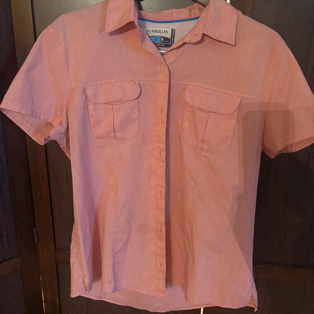 Ladies XL Magellan Pink  Coral Short Sleeve Fishing Shirt